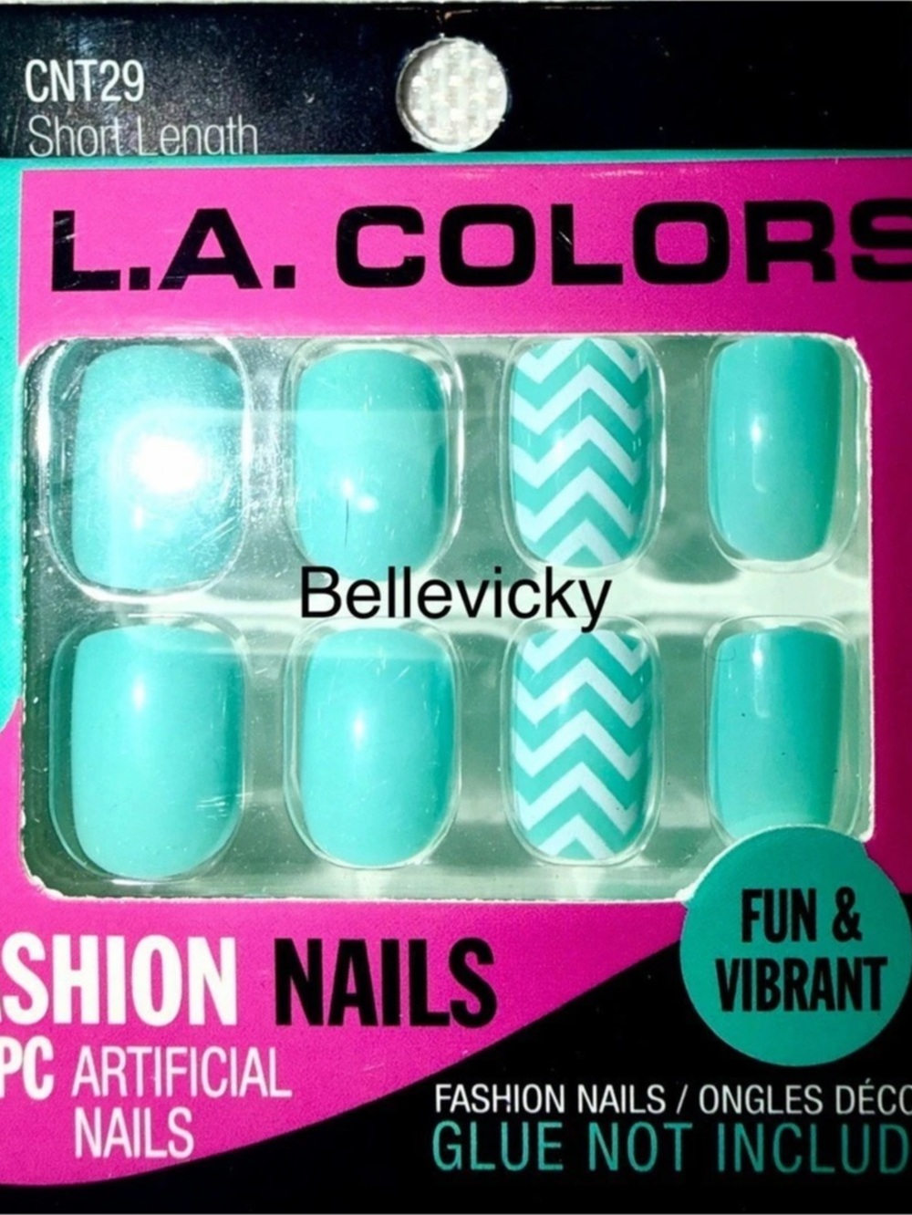 L.A. Colors Fashion Nails Glam Short Length Green & White